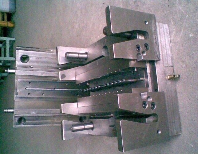 深圳模具廠,什么是注塑模具？